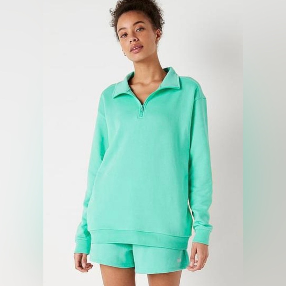 Fleece Half-Zip Campus Sweatshirt Size Small